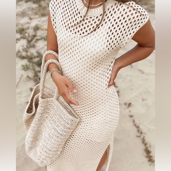 Splendid Dresses & Skirts - Splendid Cream Crochet Mesh Midi Dress NWT | Size M